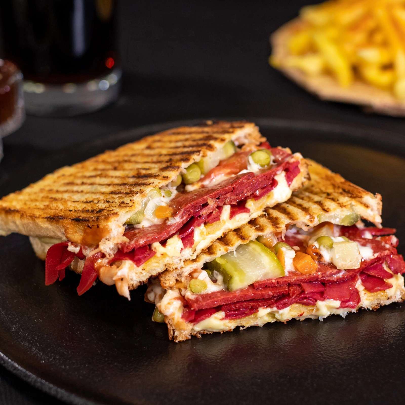 Ayvalık Tostu Menü 1