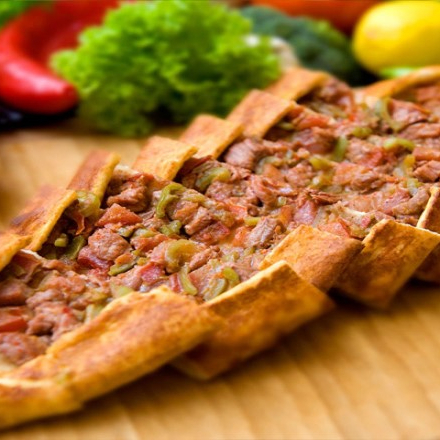 Kuşbaşılı Pide