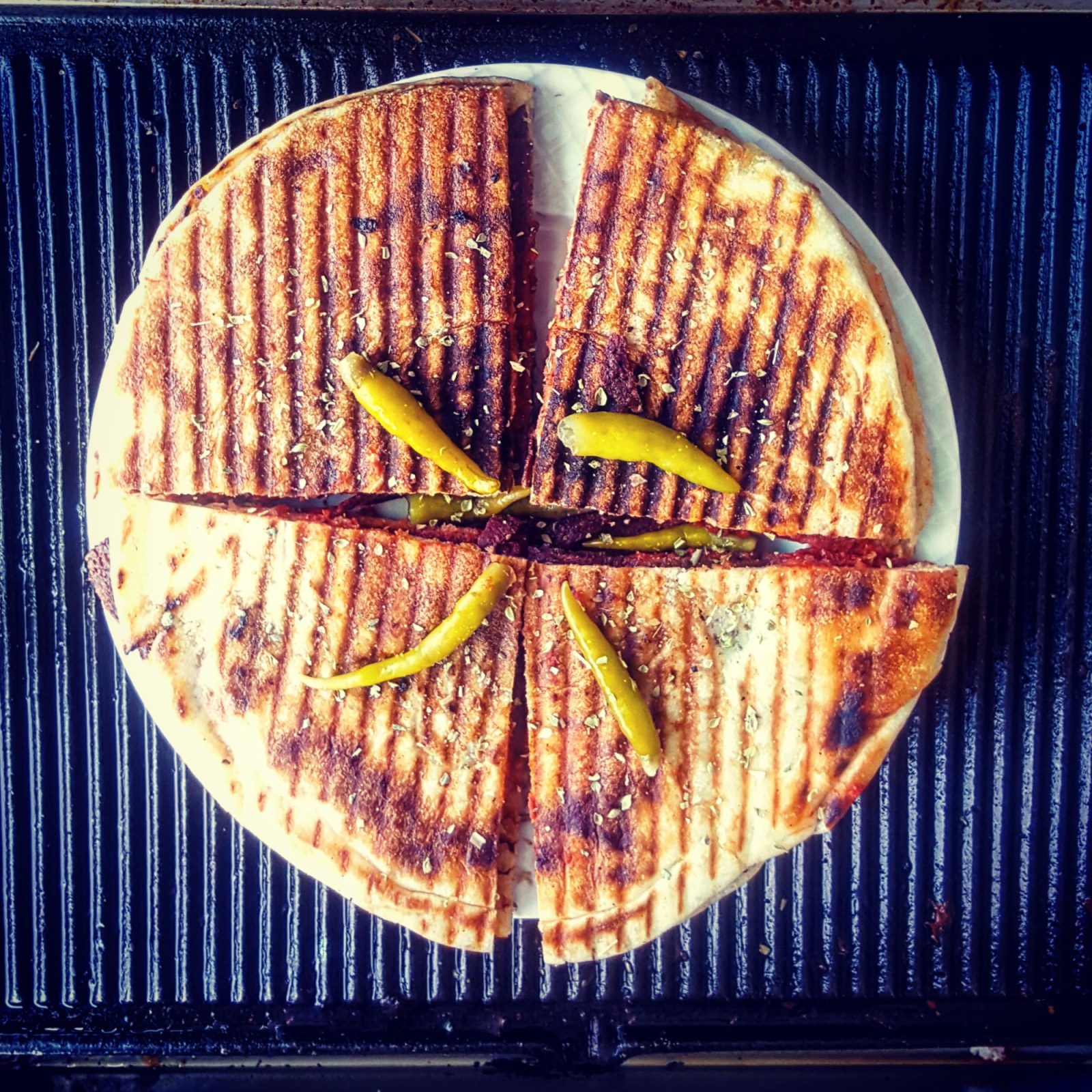 Bazlama Karışık Tost