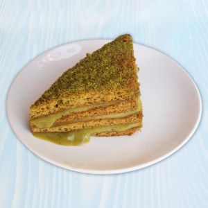 Ballı Fıstıklı Dilim Pasta