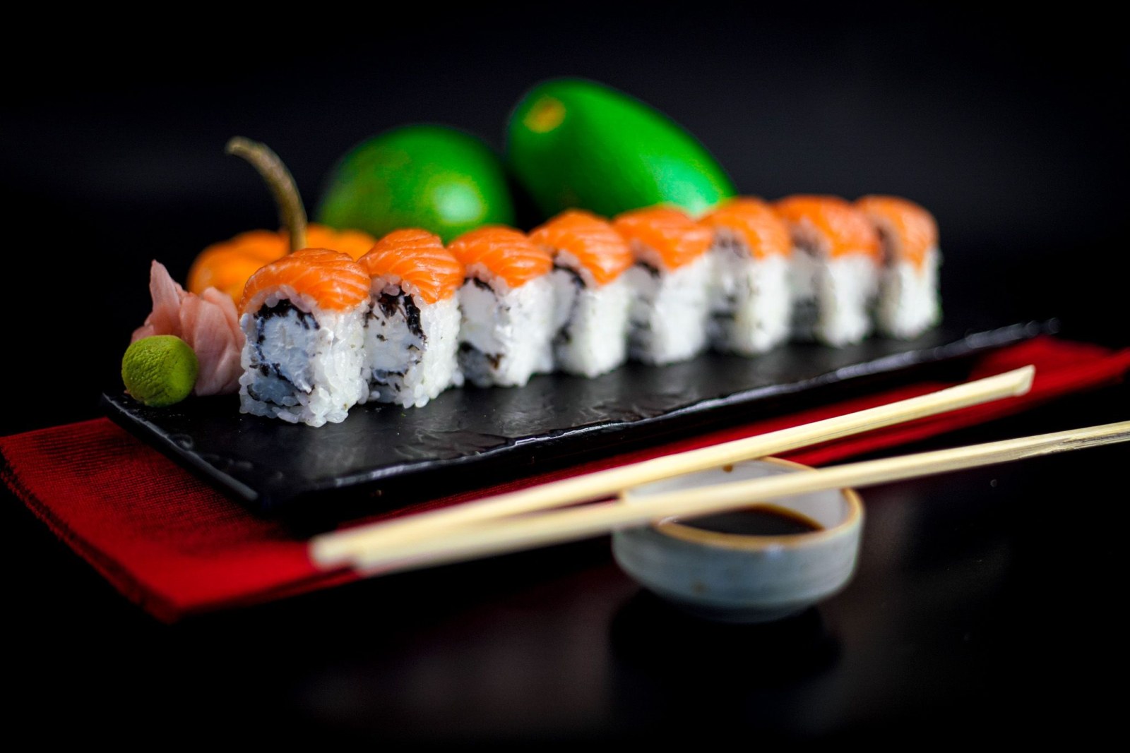 Philadelphia Cheese Roll (8 Parça)