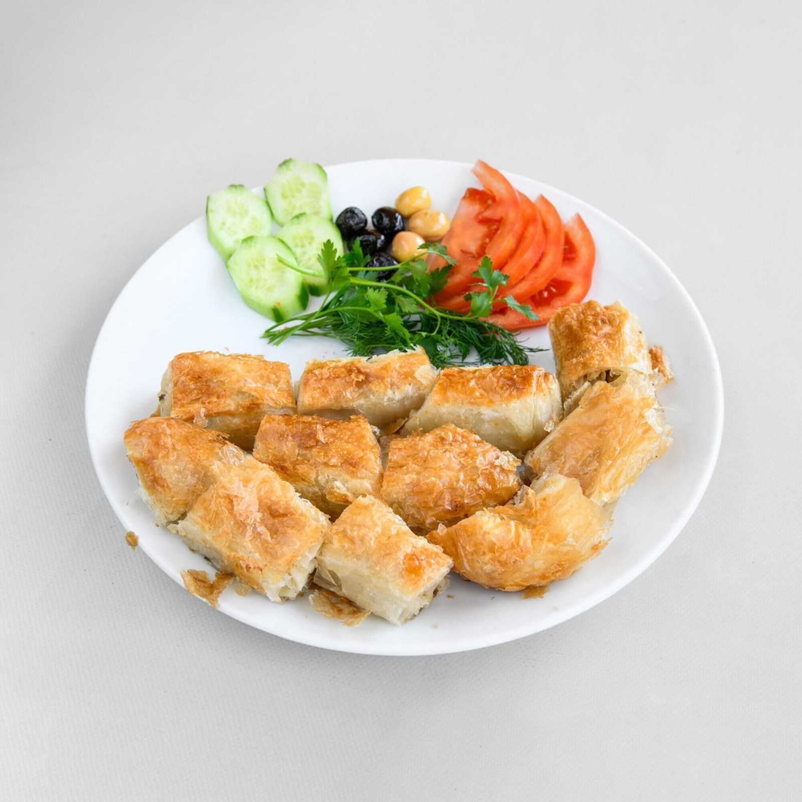 Peynirli Kol Boreği