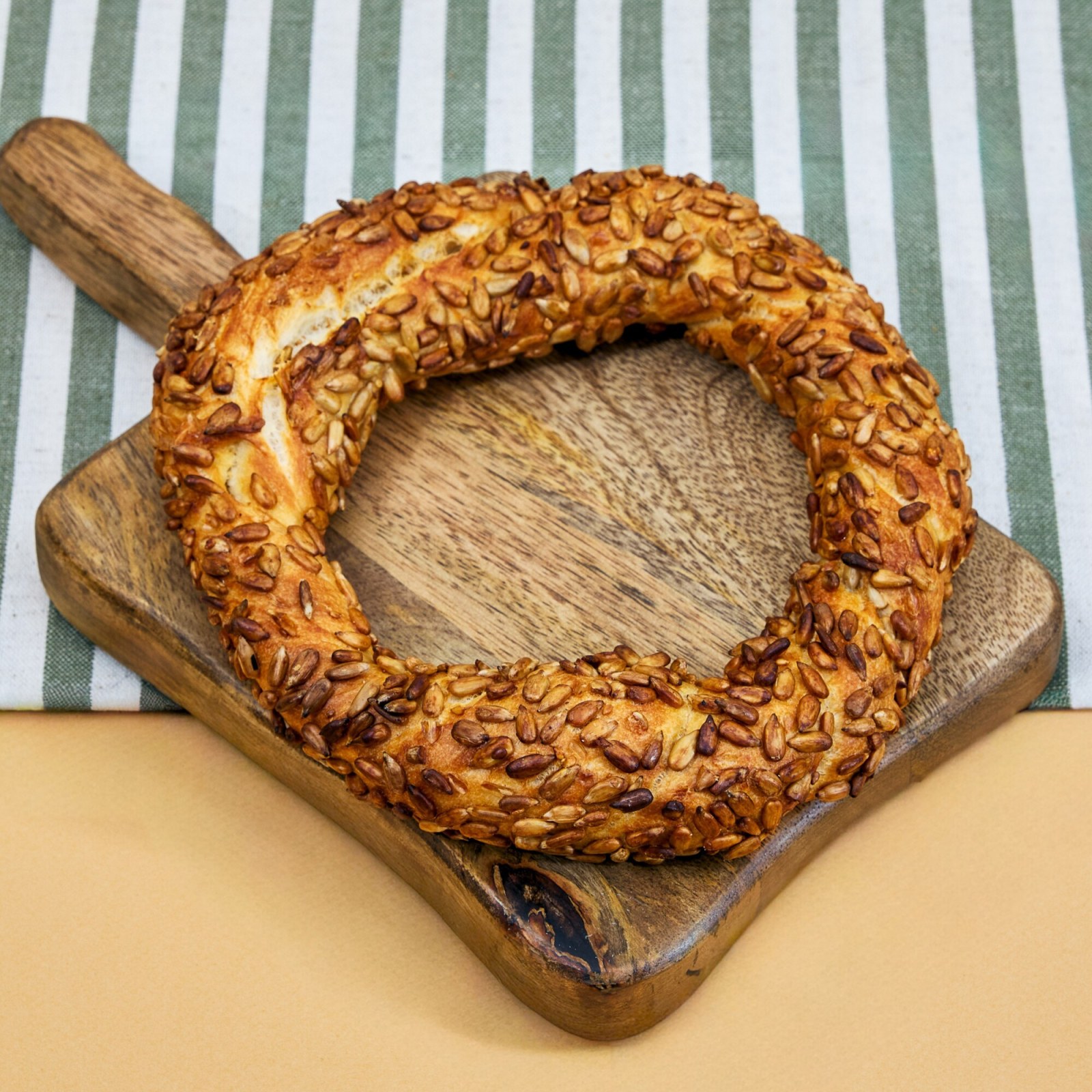 Çekirdekli Simit