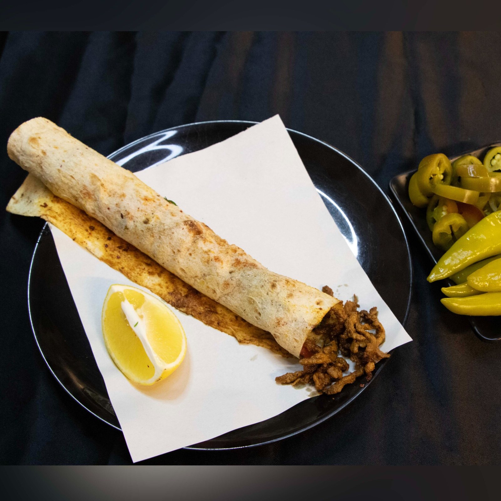 Çift Lavaşa Et Tantuni Dürüm