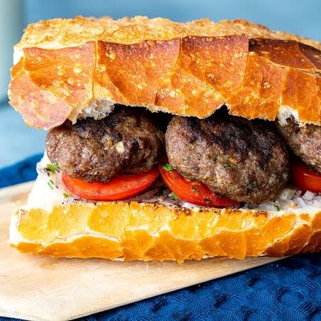 Ekmek Arası Izgara Köfte