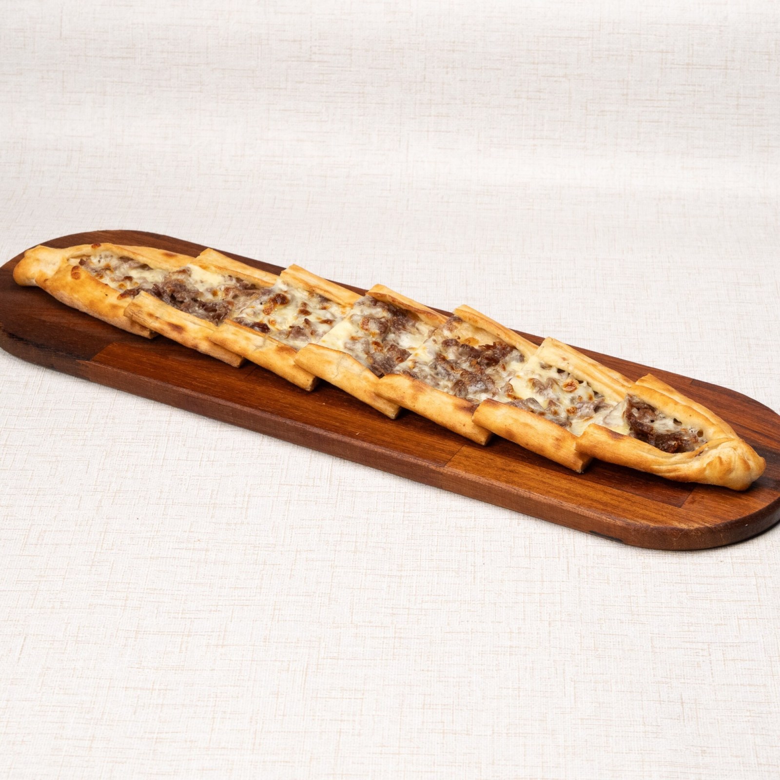 Dönerli Kaşarlı Pide