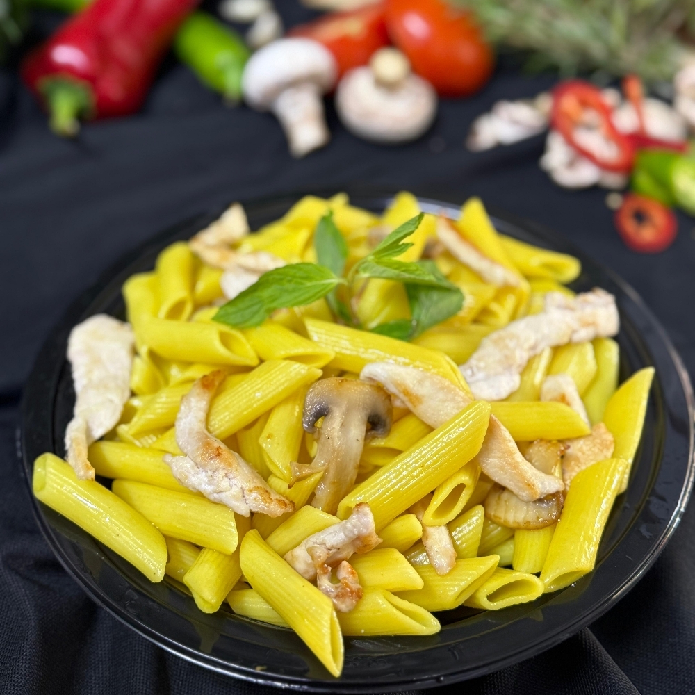 Köri Soslu Penne Makarna