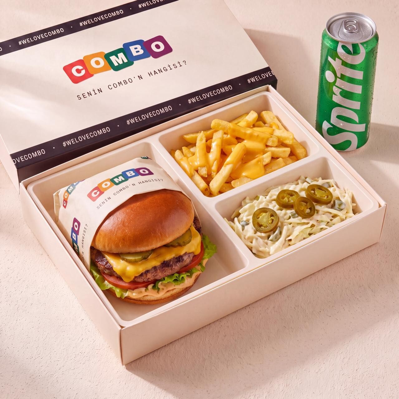 Cheddar Burger Menü + 1 Kutu içecek