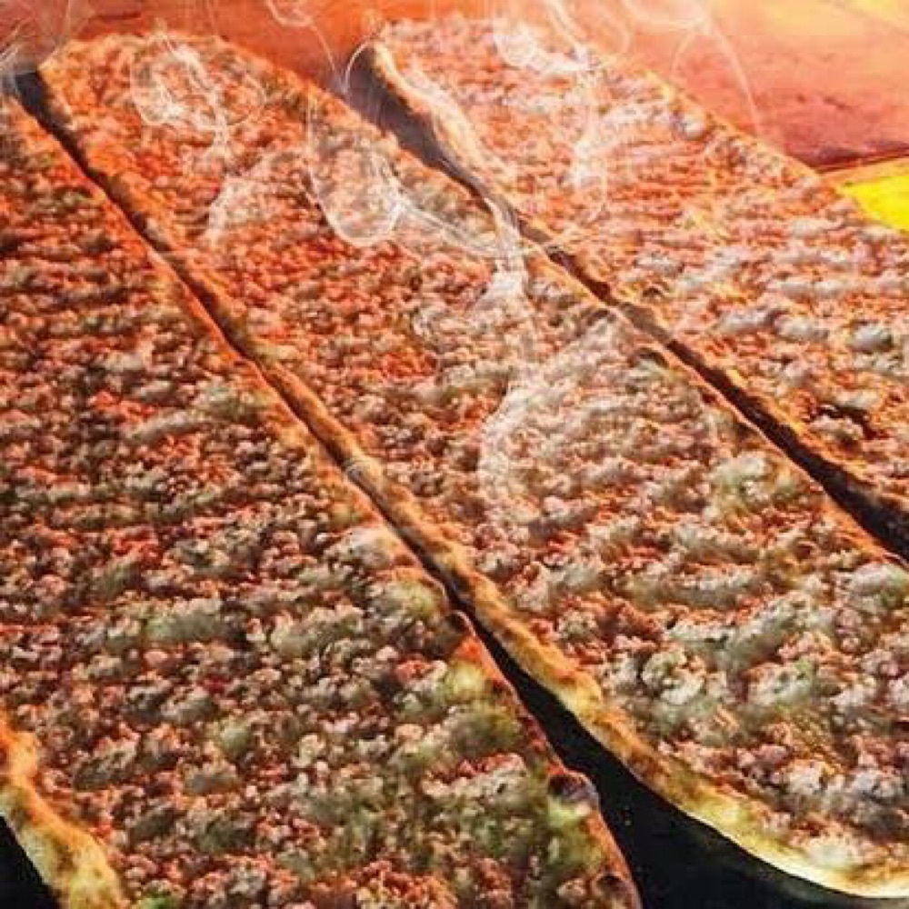 Konya Kuşbaşılı Kaşarlı Pide Menü
