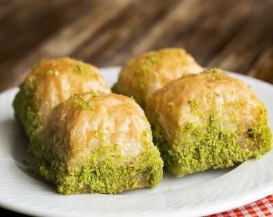 Fıstıklı Kuru Baklava (1 kg.)