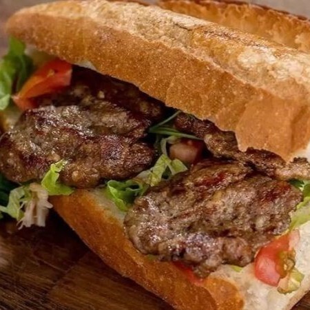 Ekmek Arası Köfte