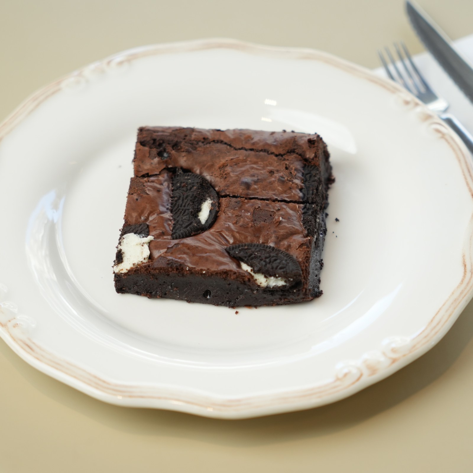 Oreolu Browni