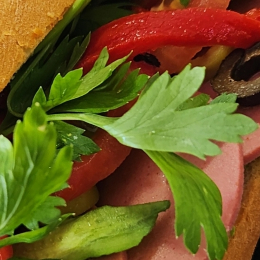 Ekmek Arası Serpme Kahvaltı