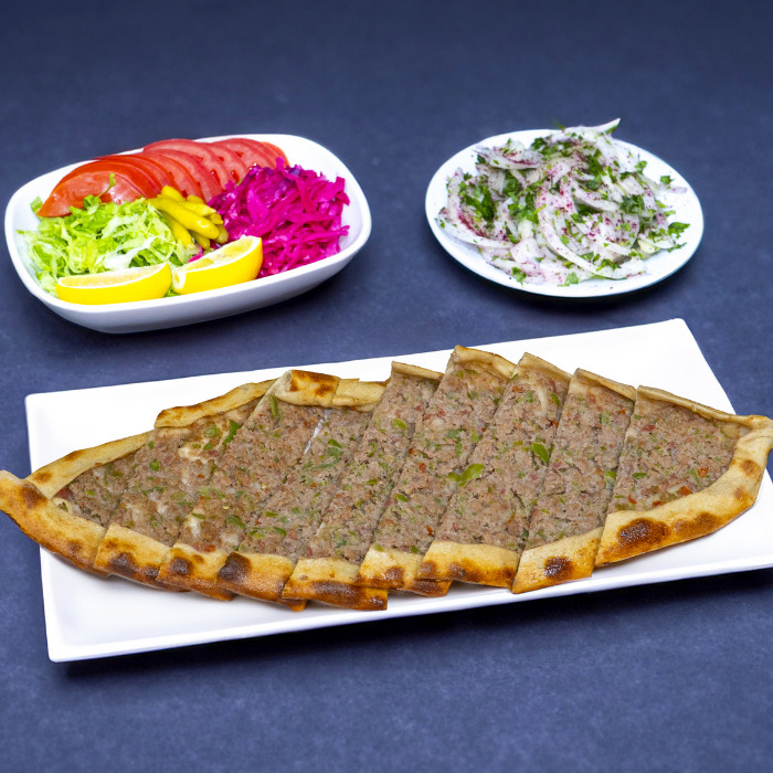 Kıymalı Pide