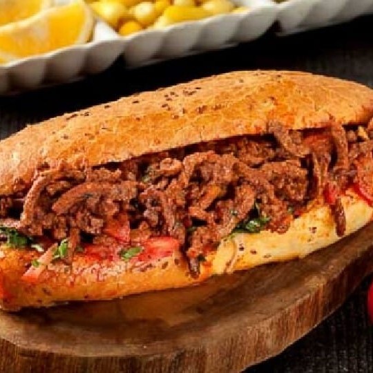 Ekmek Arası Et Tantuni
