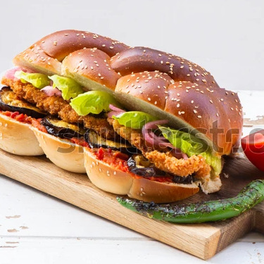 Schnitzel Sandviç