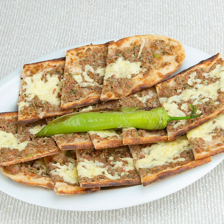 Sivas Etli Ekmek Kaşarlı