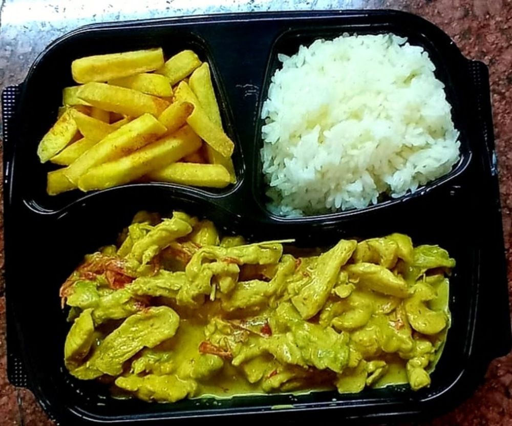 Köri Soslu Tavuk