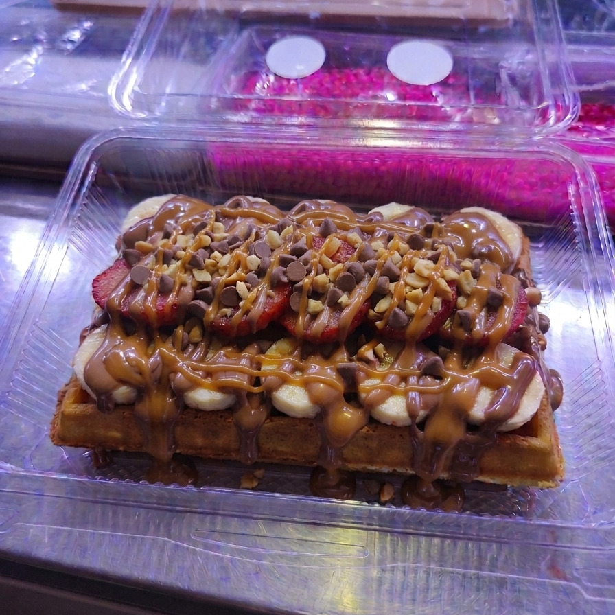 Karamelli Waffle (Büyük Hamur)