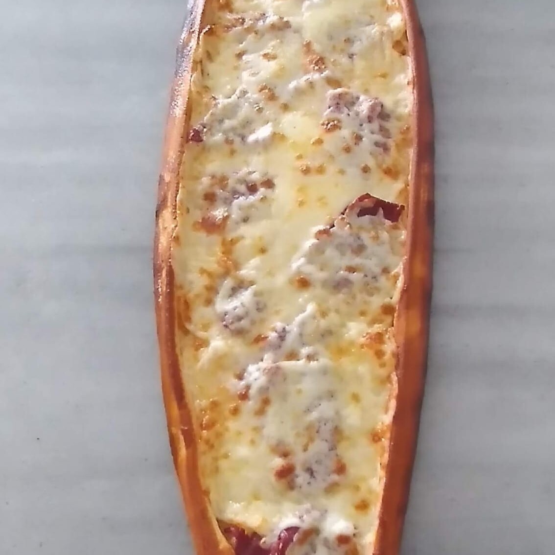 Pastırmalı Yumurtalı Pide