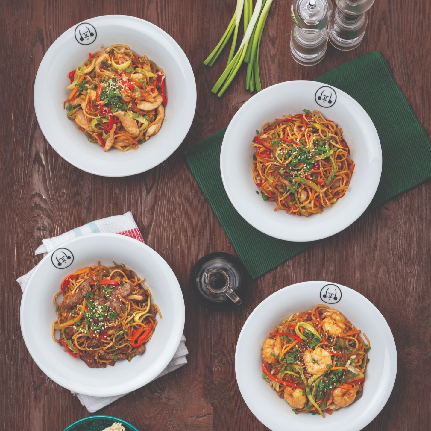 Sebzeli Noodle