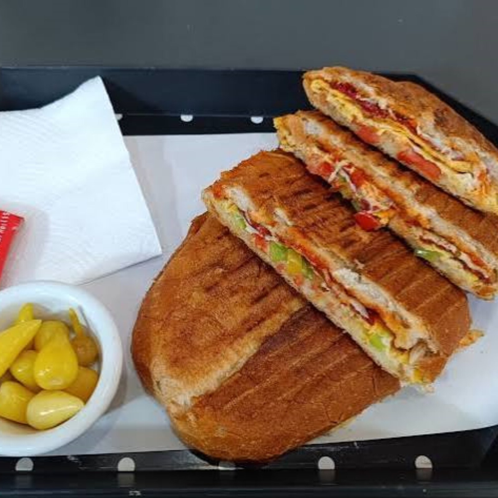 Tam Ekmek Karışık Tost