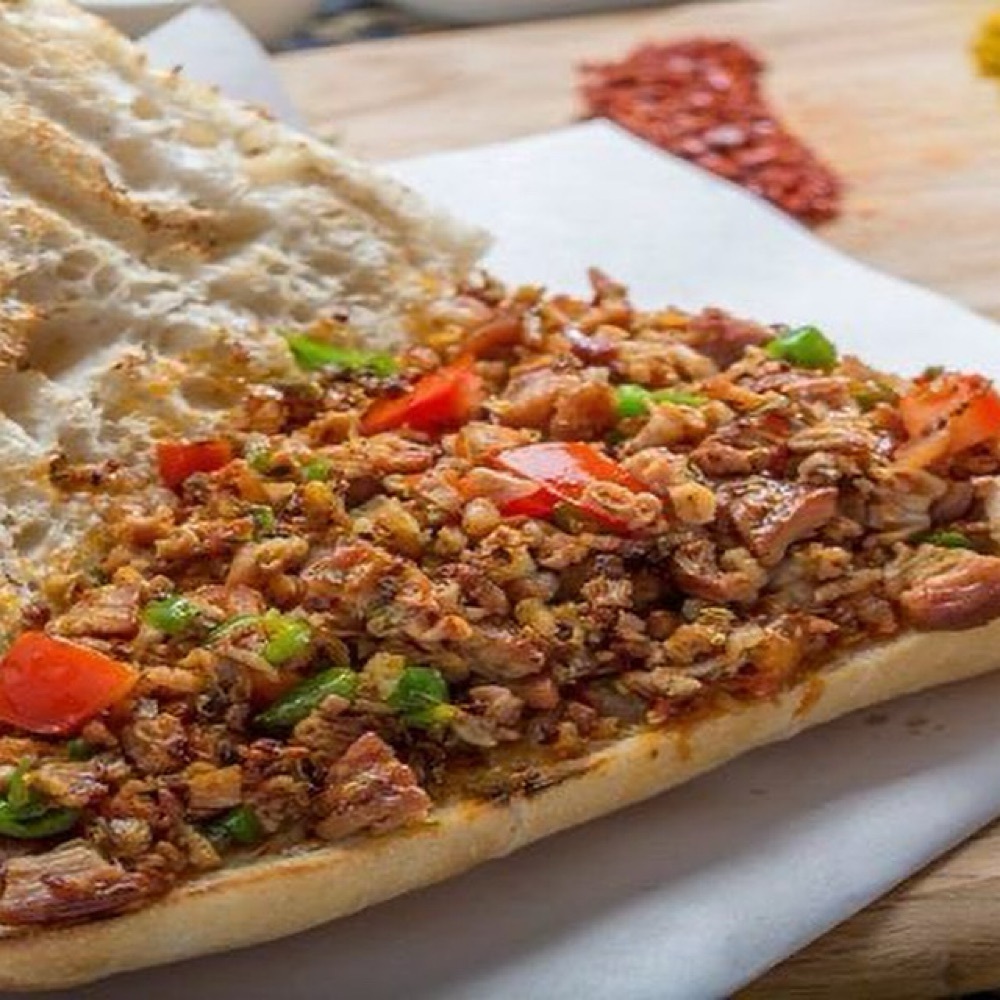 Kuzu Kokoreç Yarım Ekmek