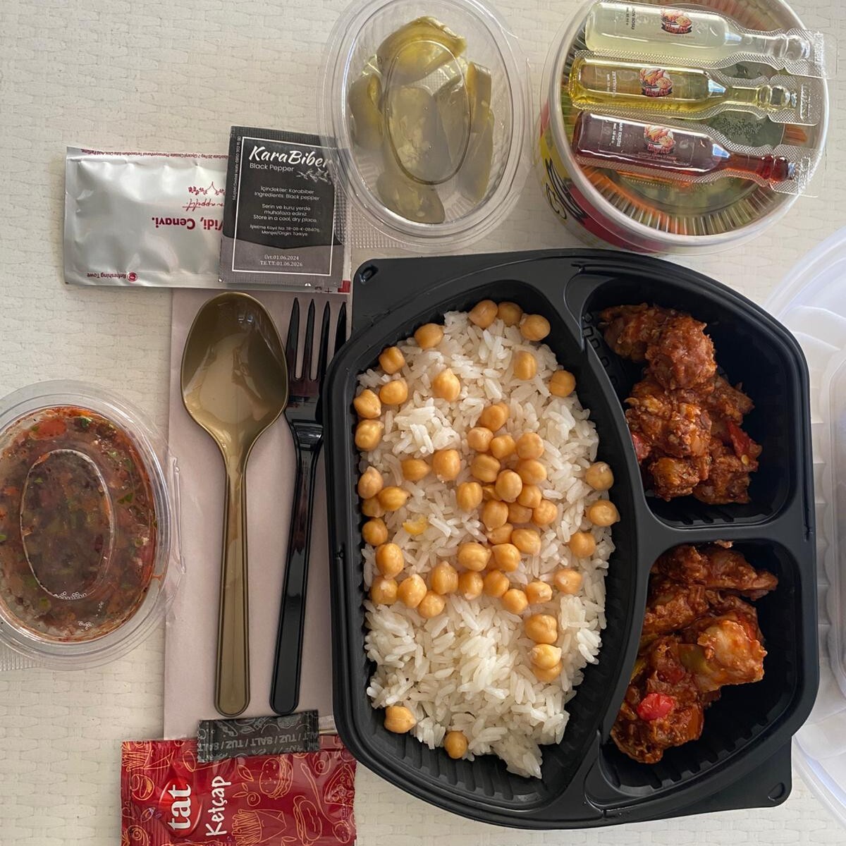BigRice Ateş sote Tavuk 150 gr Nohutlu Pilav 300 gr