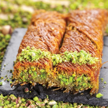 Fıstıklı Kadayıf Sarma Gurme Kadayıf Tatlı Tatlı Serisi İç Dış Fıstıklı Sarma Kadayıf