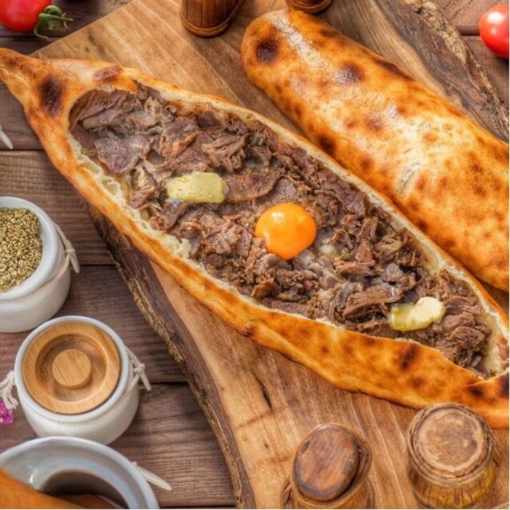 Meşhur Kavurmalı Kaşarlı Ereğli Pide