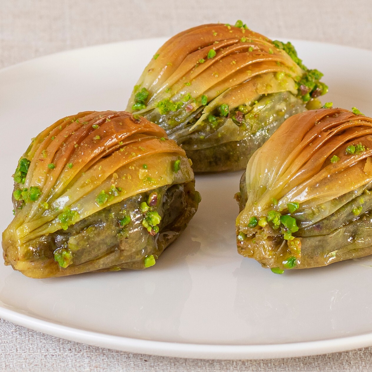 Midye Fıstıklı Baklava ( Yarım Kilo )