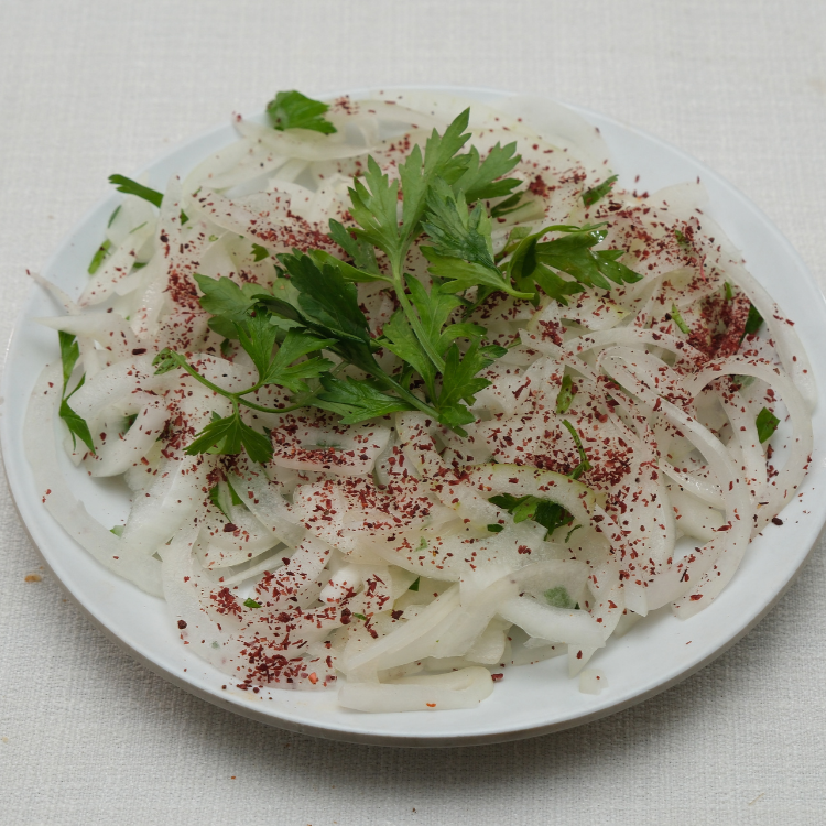 Sumaklı Soğan