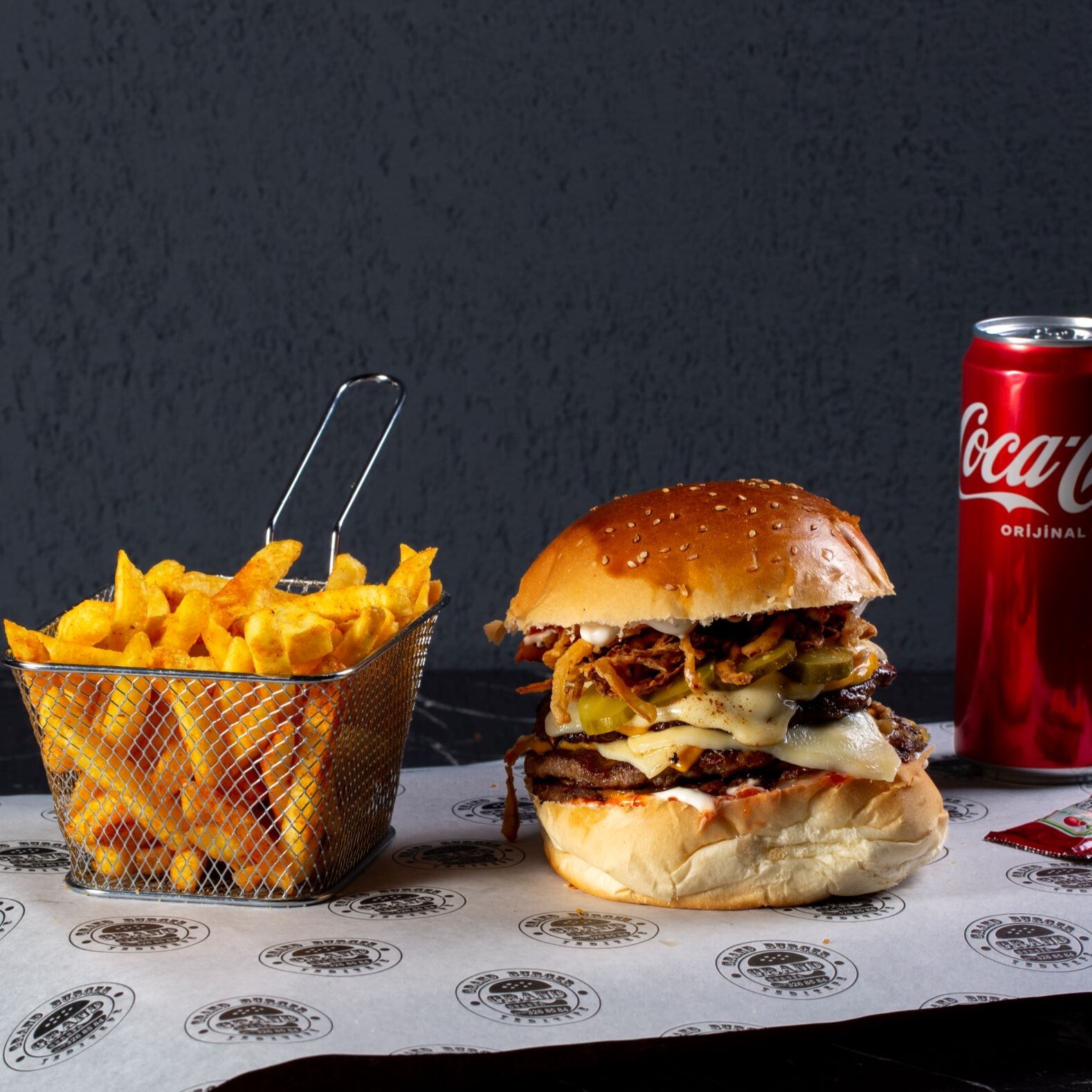 Triple Burger Menü