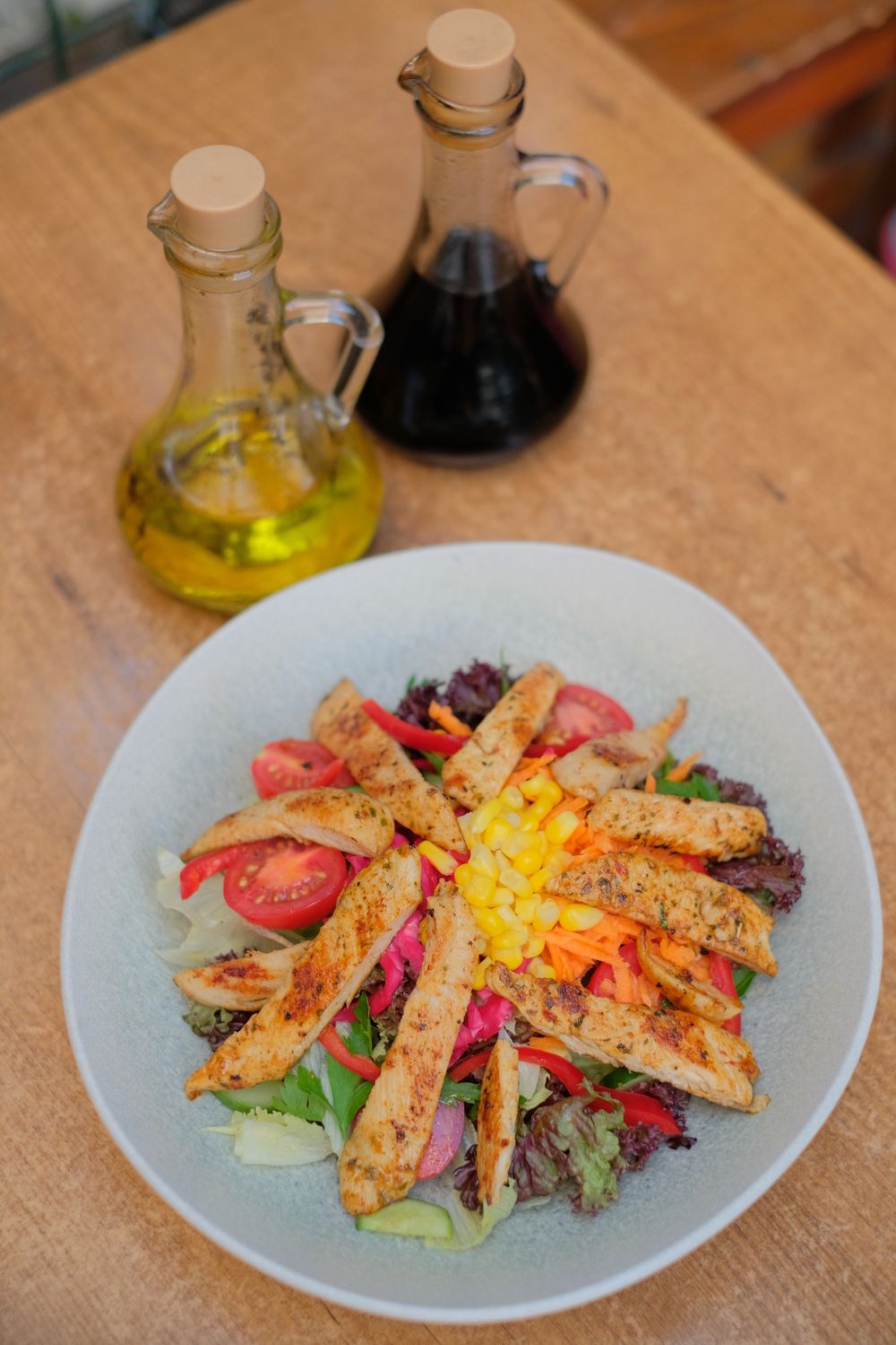 Izgara Tavuk Salata