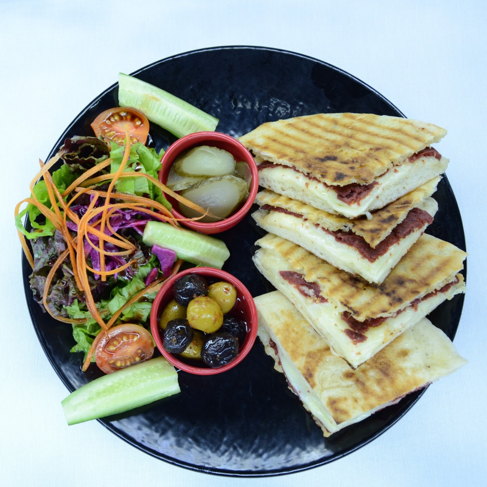 Bazlama Kavurmalı Tost