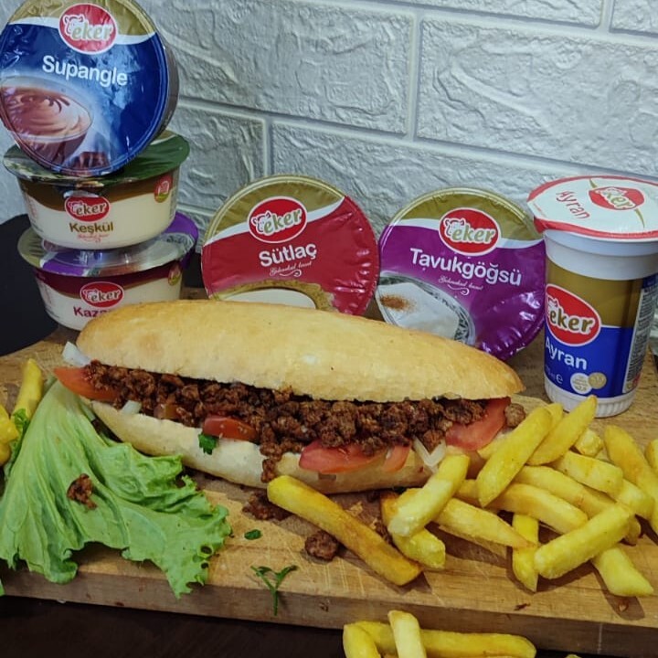 İnce Kıyım Köfte Ekmek Menü