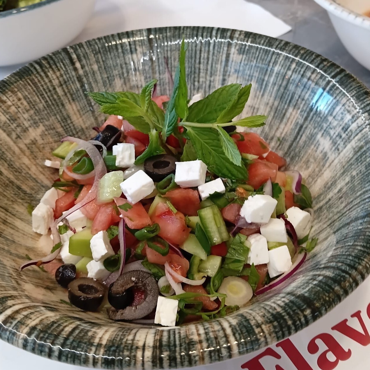 Beyaz Peynirli çoban Salata