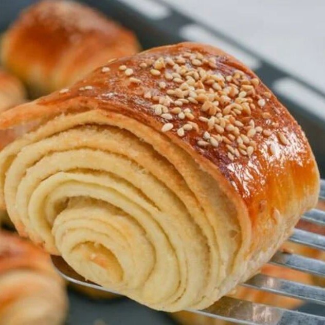 Peynirli Milföy Poğaça