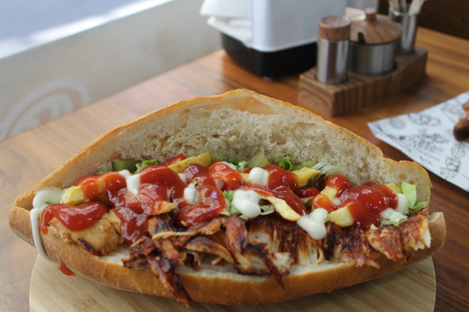 Ekmek Arası Tavuk Döner
