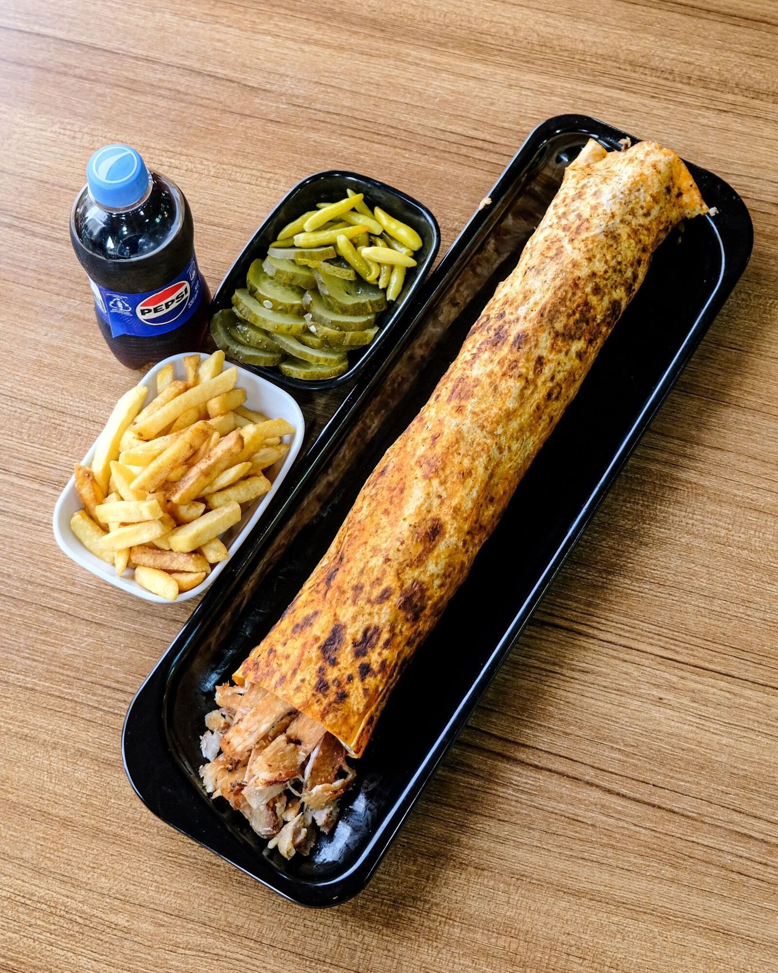 Bazuka Tavuk Döner Dürüm (125 gr.) Menü