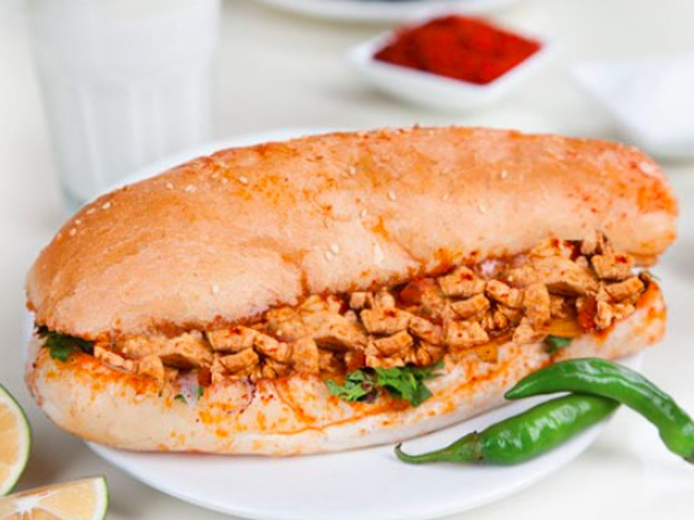 Double Ekmek Arası Tavuk Tantuni