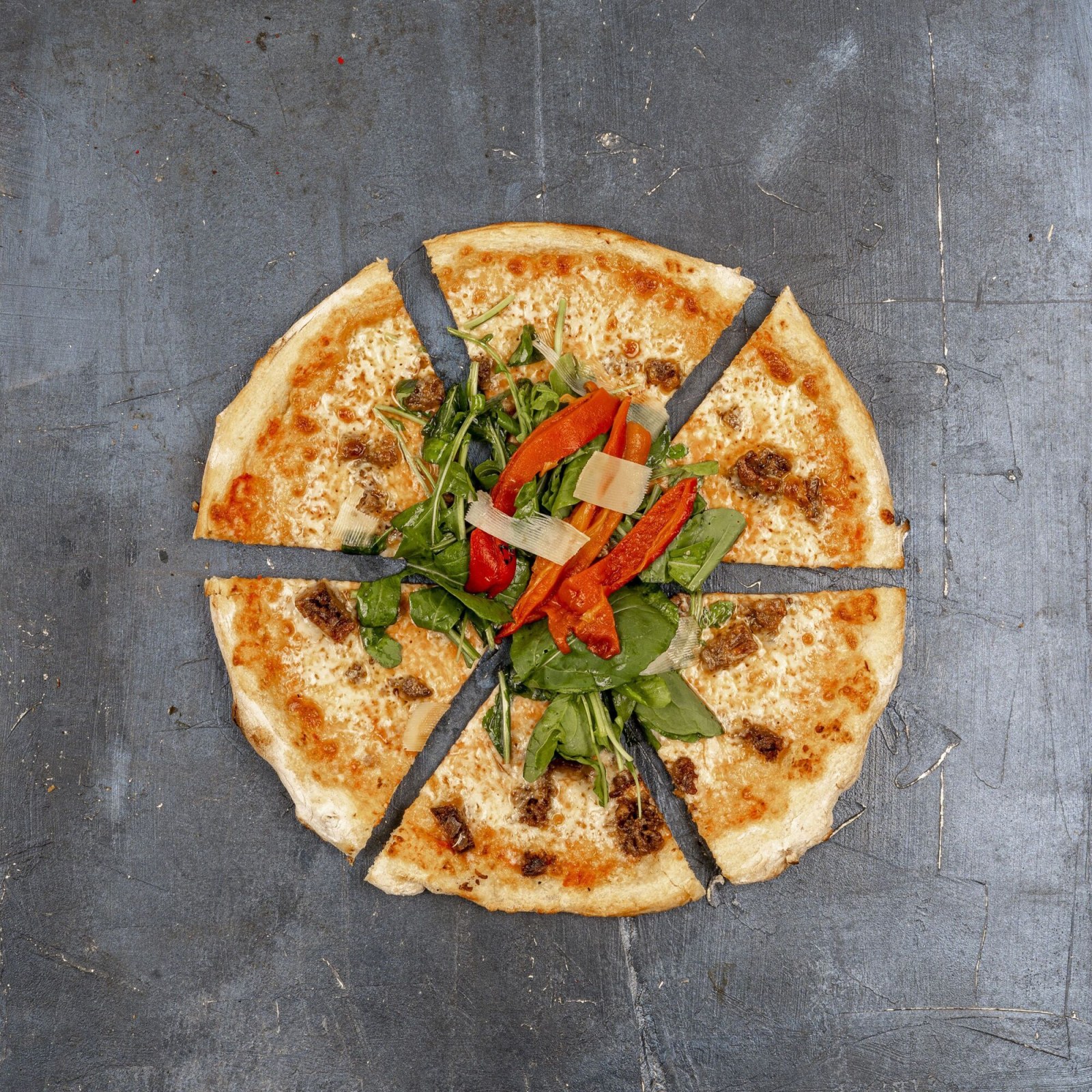 Kavurmalı Pizza