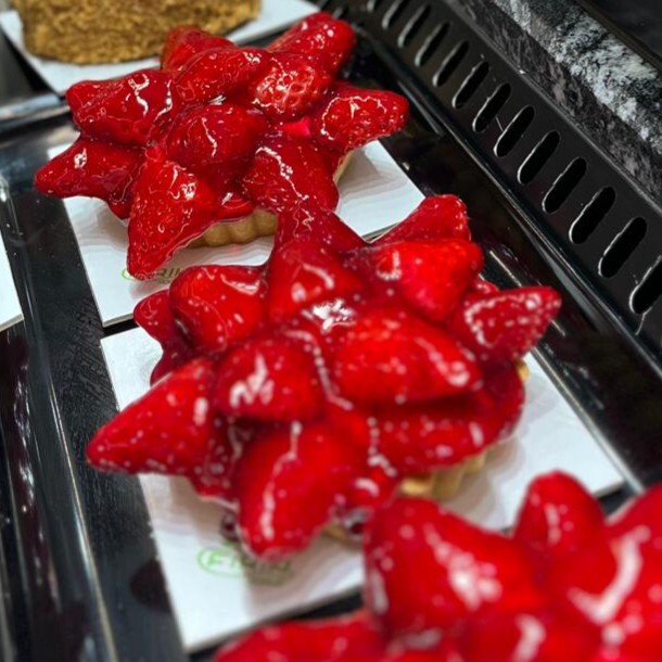 Mini Çilekli Tart