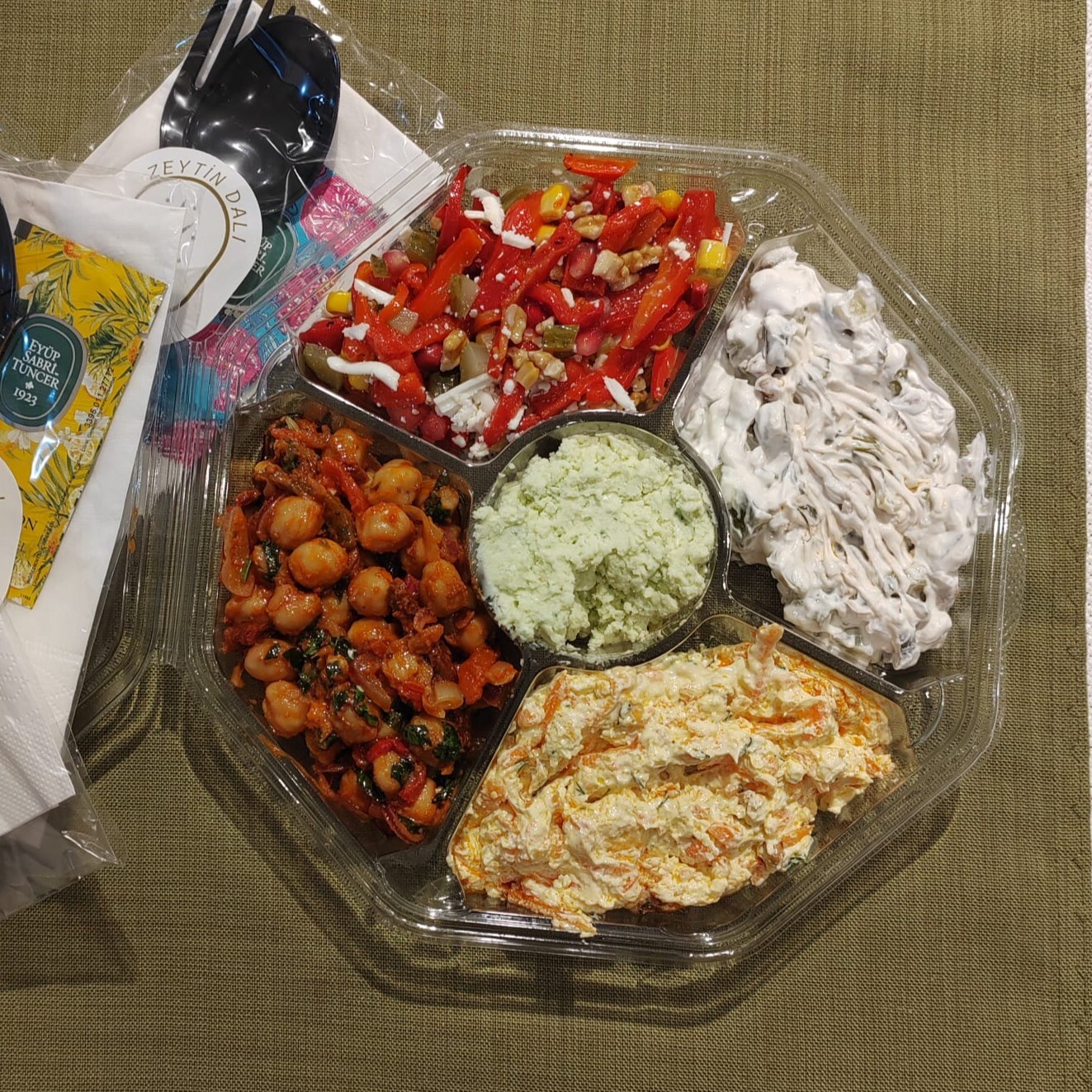 5 li Dolu Dolu Meze Tabağı