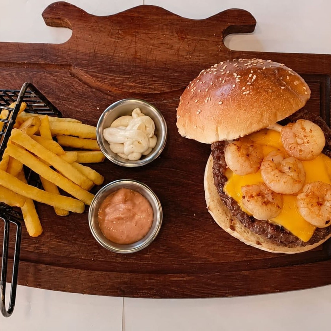 Karides & Beef Burger