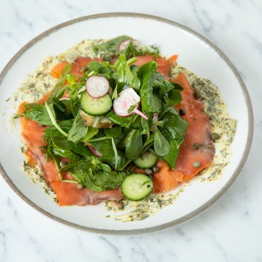 Füme Somon Salata