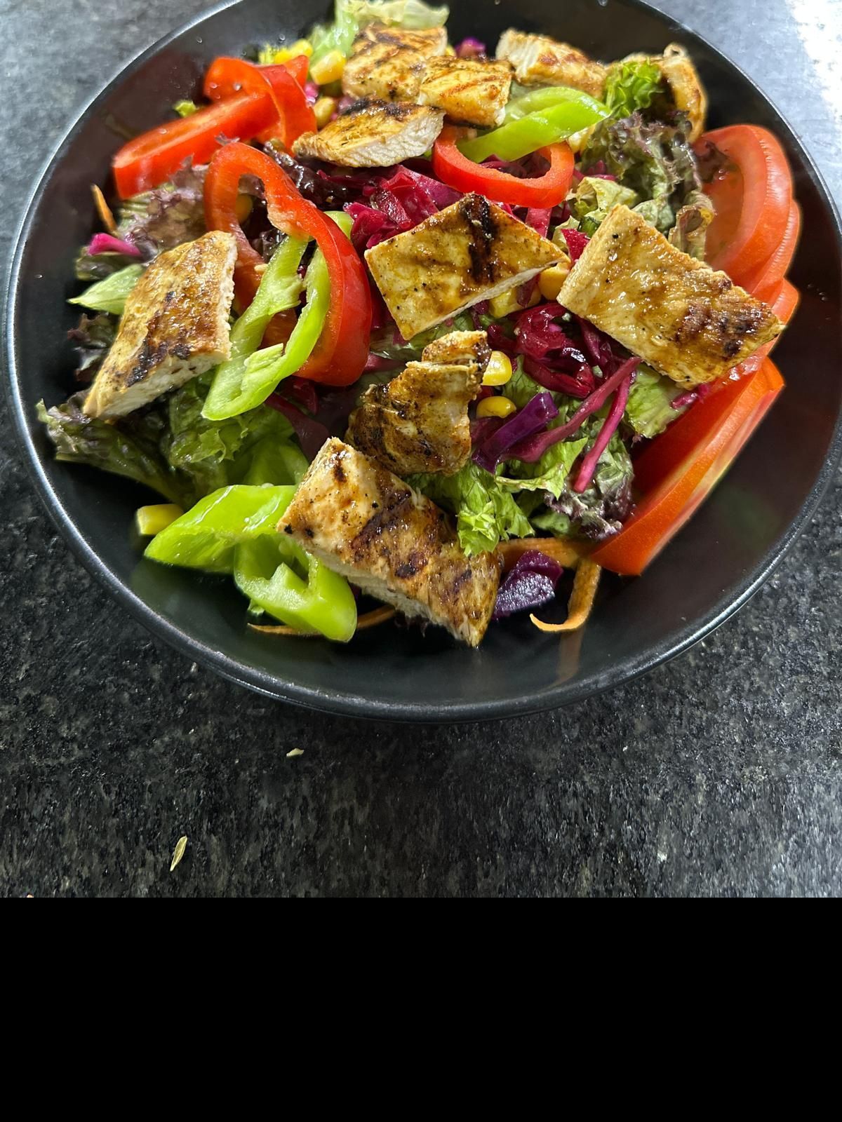 Tavuk Göğüs Salata