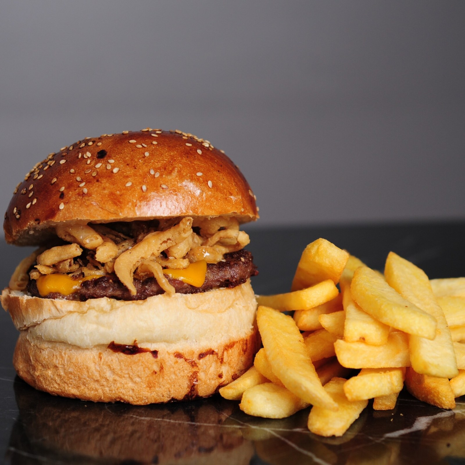 Baba Burger + Patates