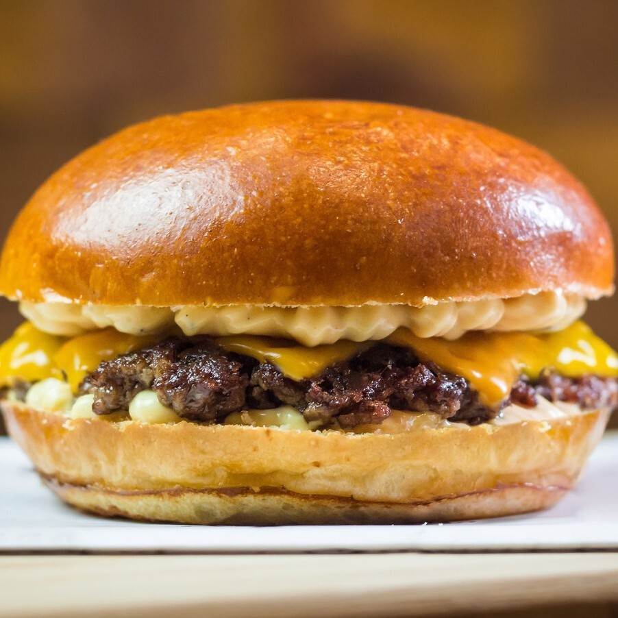 Urban Cheeseburger