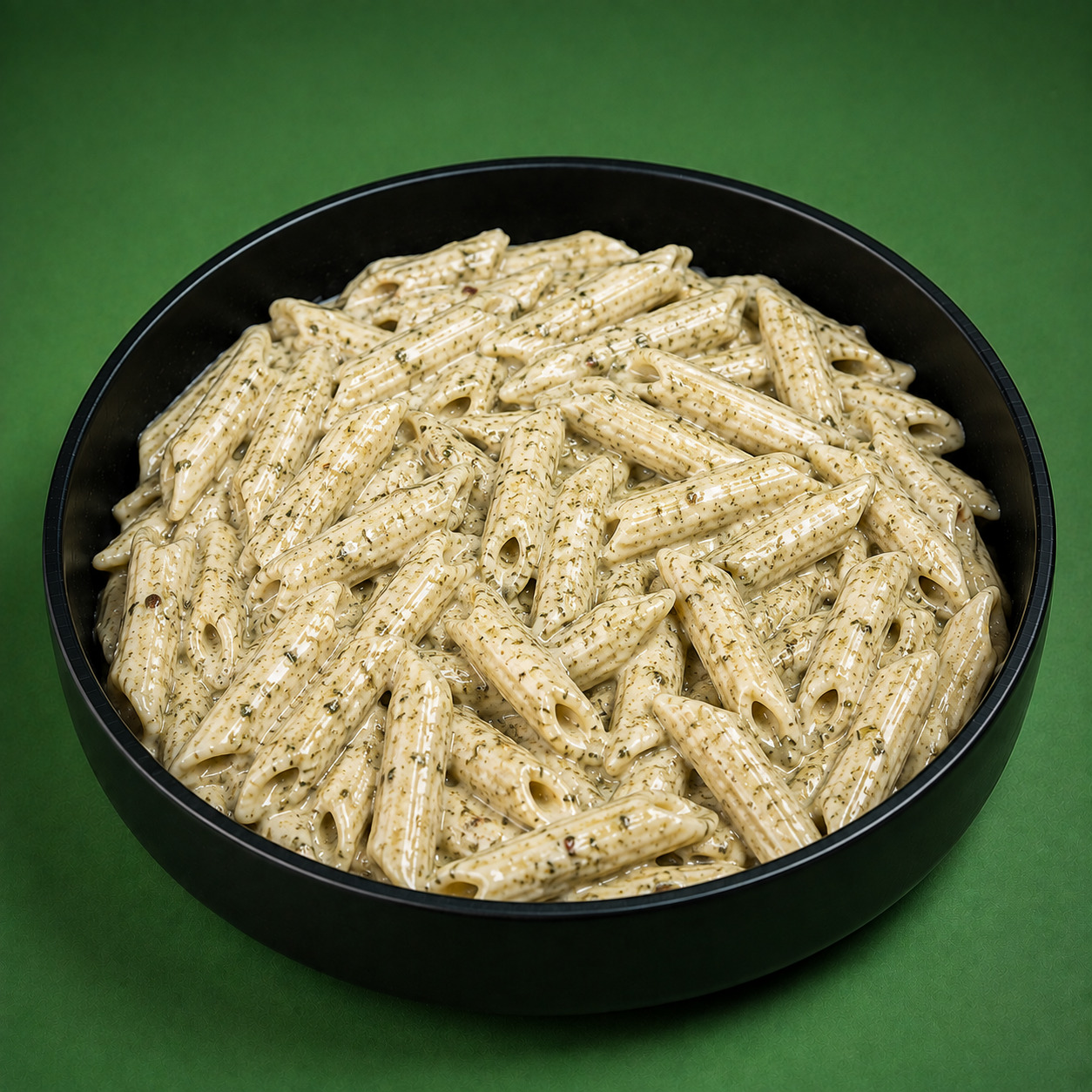 Tavuksuz Dağ Kekiği Badem Soslu Penne Makarna
